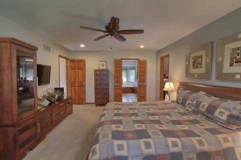 9864 Winnebago Trl, Evendale, OH 45241 photo 22