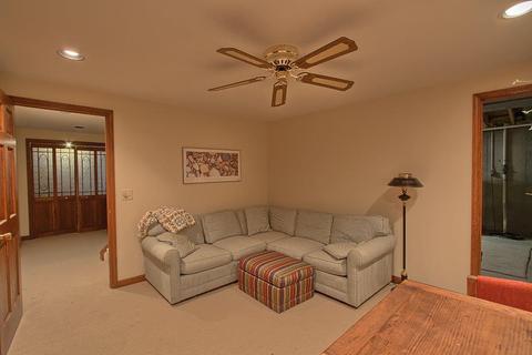 9864 Winnebago Trl, Evendale, OH 45241 photo 35