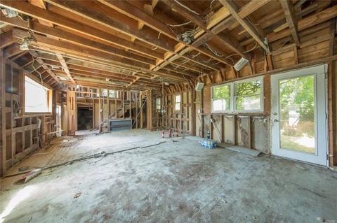 9864 Winnebago Trl, Evendale, OH 45241 photo 23