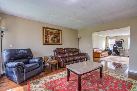 907 Sarbrook Dr, Cincinnati, OH 45231 photo 7