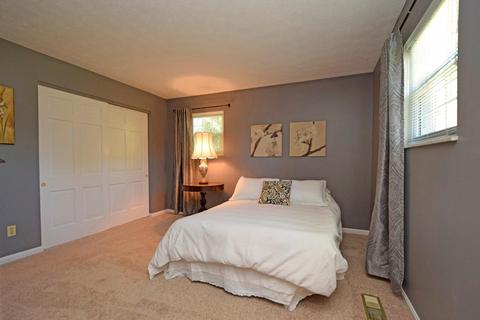 3333 Braewood Dr, Evendale, OH 45241 photo 11