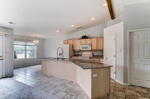 10480 Pippin Rd, Cincinnati, OH 45231 photo 8