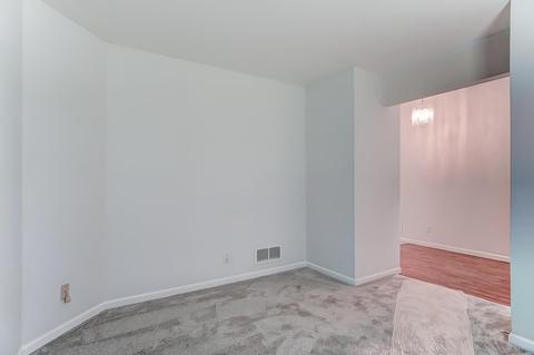 10480 Pippin Rd, Cincinnati, OH 45231 photo 5