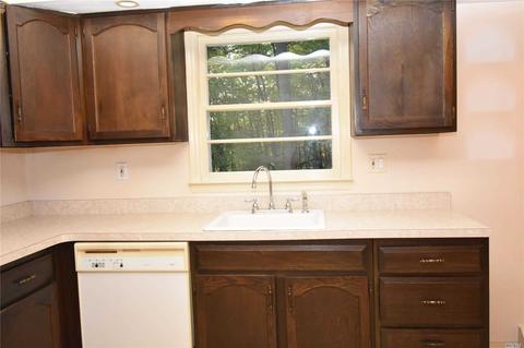 2634 Beechmar Dr, Cincinnati, OH 45230 photo 5