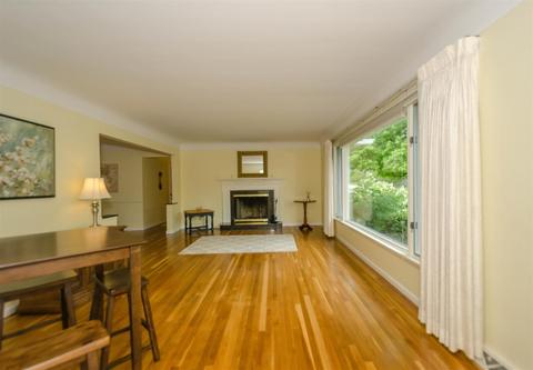 2634 Beechmar Dr, Cincinnati, OH 45230 photo 4