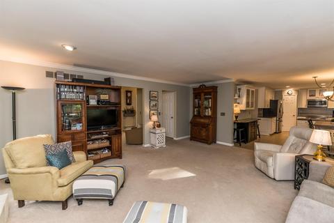 2913 Treevalley Ct, Cincinnati, OH 45244 photo 11