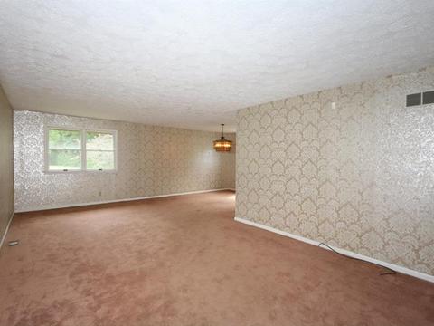 1160 Inner Circle Dr, Forest Park, OH 45240 photo 8