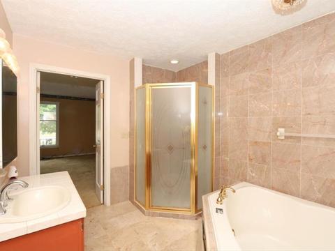 1160 Inner Circle Dr, Forest Park, OH 45240 photo 15