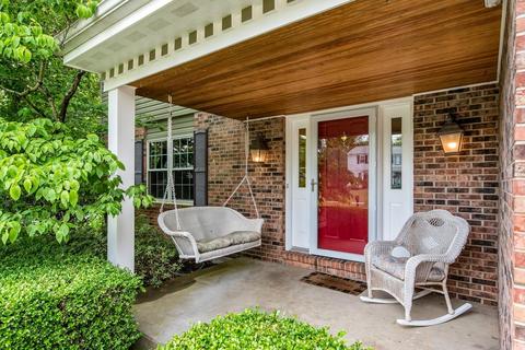 649 Brandy Way, Cincinnati, OH 45244 photo 2