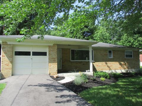 786 Fairway Dr, Cincinnati, OH 45245 photo 17