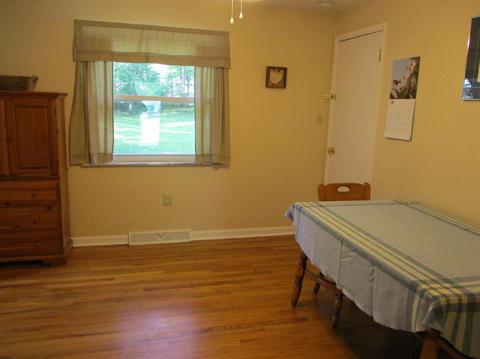786 Fairway Dr, Cincinnati, OH 45245 photo 6