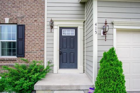 415 Brandon Dr, Monroe, OH 45050 photo 2