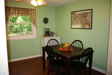 4180 Deepwood Ln, Cincinnati, OH 45245 photo 4