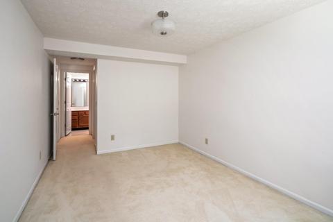 5575 Regimental Pl, Cincinnati, OH 45239 photo 17