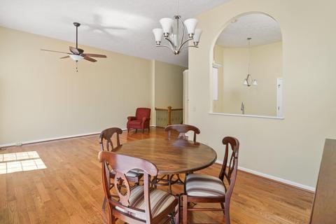 5575 Regimental Pl, Cincinnati, OH 45239 photo 7