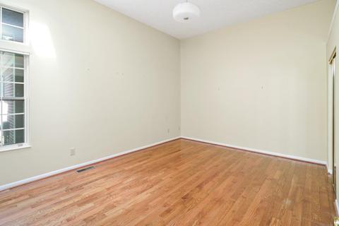 5575 Regimental Pl, Cincinnati, OH 45239 photo 11
