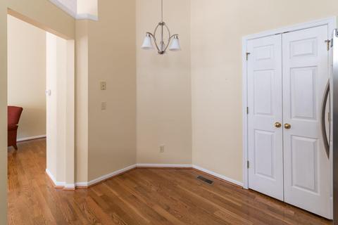 5575 Regimental Pl, Cincinnati, OH 45239 photo 10