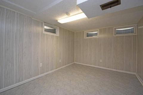 1649 Pinebluff Ln, Cincinnati, OH 45255 photo 20