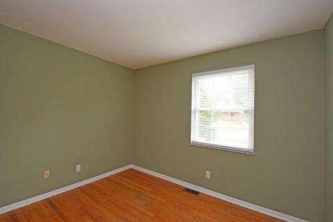 1649 Pinebluff Ln, Cincinnati, OH 45255 photo 15