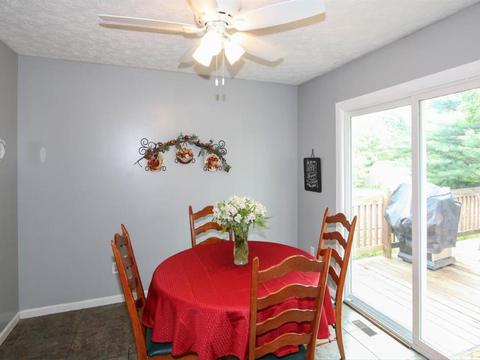 686 Barg Salt Run Rd, Cincinnati, OH 45244 photo 3