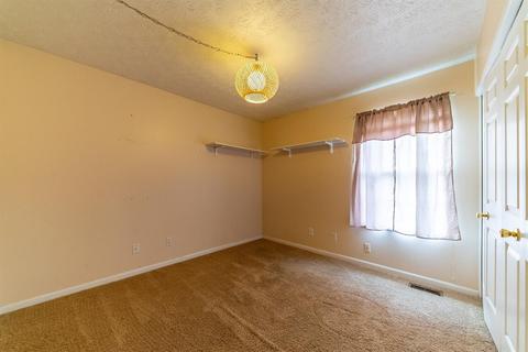 6575 Baybrook Ct, Middletown, OH 45044 photo 9