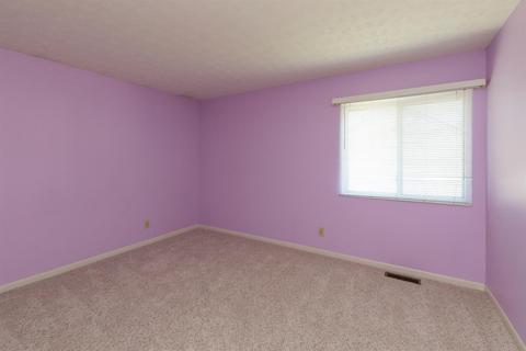 756 Regent Rd, Cincinnati, OH 45245 photo 15