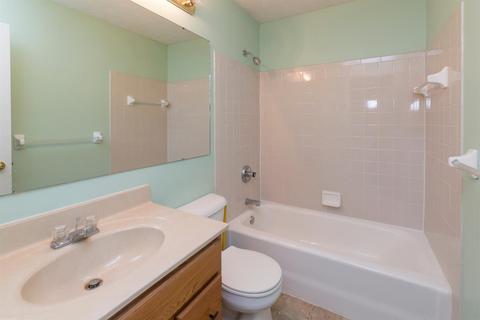 756 Regent Rd, Cincinnati, OH 45245 photo 16