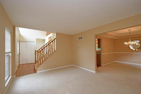 2626 Streamside Ct, Cincinnati, OH 45230 photo 4