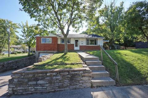 6908 Golfway Dr, Cincinnati, OH 45239 photo 1