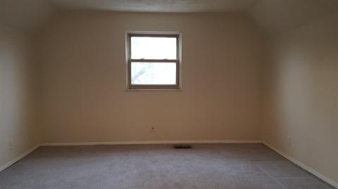 8397 Mayfair St, Cincinnati, OH 45215 photo 12
