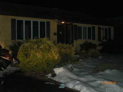 3215 Algus Ln, Cincinnati, OH 45248 photo 1