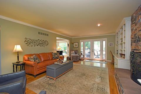 8375 Crosspointe Dr, Cincinnati, OH 45255 photo 7
