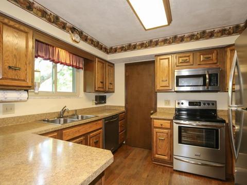 767 Viewcrest Ct, Cincinnati, OH 45231 photo 6