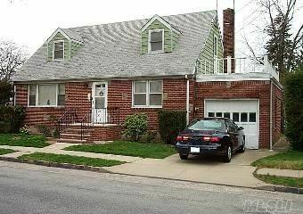 7315 Commonwealth Dr, Cincinnati, OH 45224 photo 1