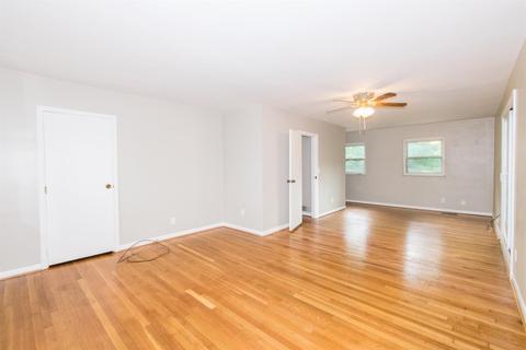 7315 Commonwealth Dr, Cincinnati, OH 45224 photo 13