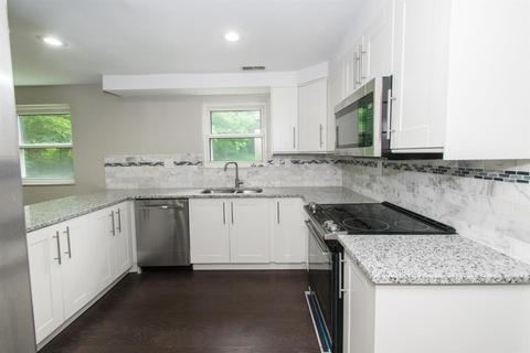 7315 Commonwealth Dr, Cincinnati, OH 45224 photo 6