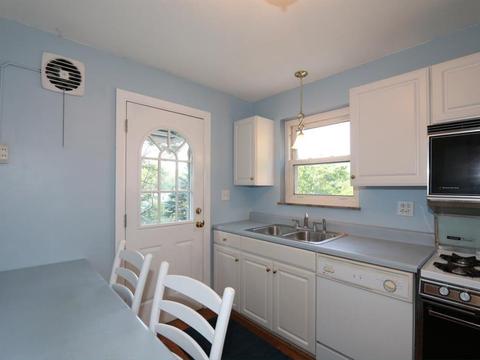 1122 Murkett Ct, Cincinnati, OH 45231 photo 7