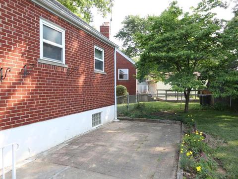 1122 Murkett Ct, Cincinnati, OH 45231 photo 18