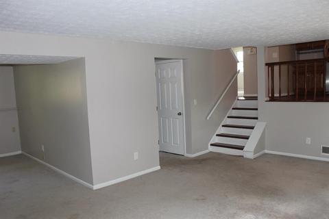 2586 Willowspring Ct, Cincinnati, OH 45231 photo 7