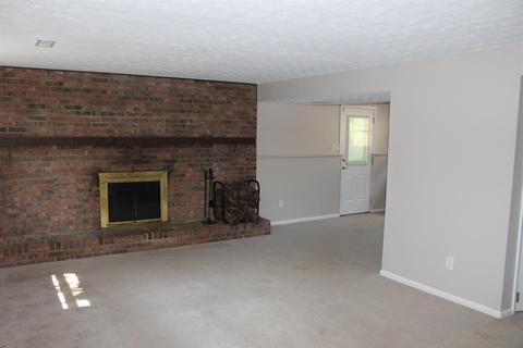 2586 Willowspring Ct, Cincinnati, OH 45231 photo 6