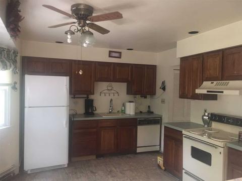 9638 Cooper Ln, Blue Ash, OH 45242 photo 4