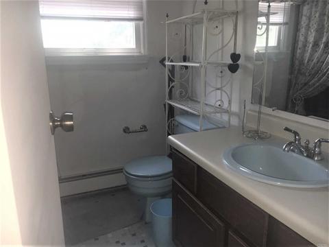 9638 Cooper Ln, Blue Ash, OH 45242 photo 5