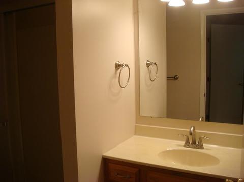 977 Cedar Rdg #8, Cincinnati, OH 45245 photo 13