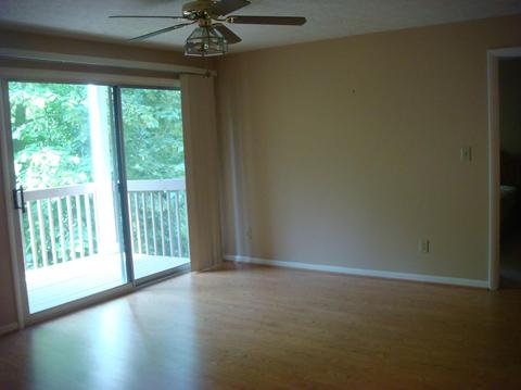 977 Cedar Rdg #8, Cincinnati, OH 45245 photo 3