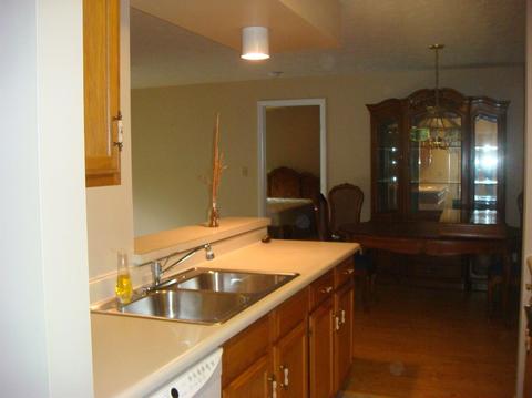 977 Cedar Rdg #8, Cincinnati, OH 45245 photo 7