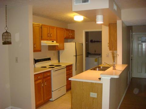 977 Cedar Rdg #8, Cincinnati, OH 45245 photo 5