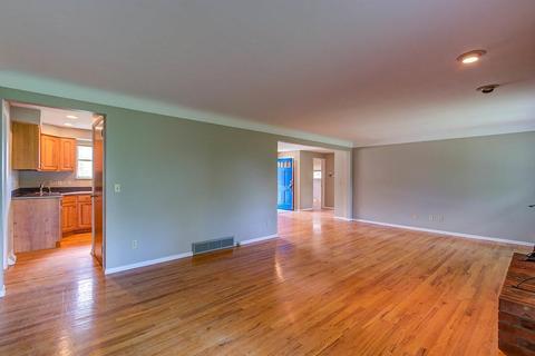5745 Nickview Dr, Cincinnati, OH 45247 photo 18