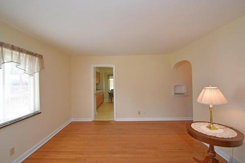 6789 Richard Ave, North College Hill, OH 45224 photo 3