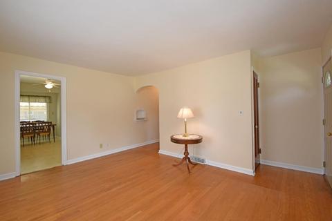 6789 Richard Ave, North College Hill, OH 45224 photo 4