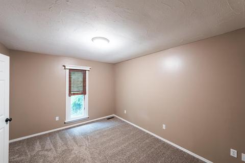 5641 Sheed Rd, Cincinnati, OH 45247 photo 16